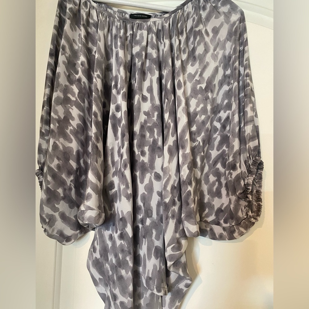 Women’s 100% silk blouse